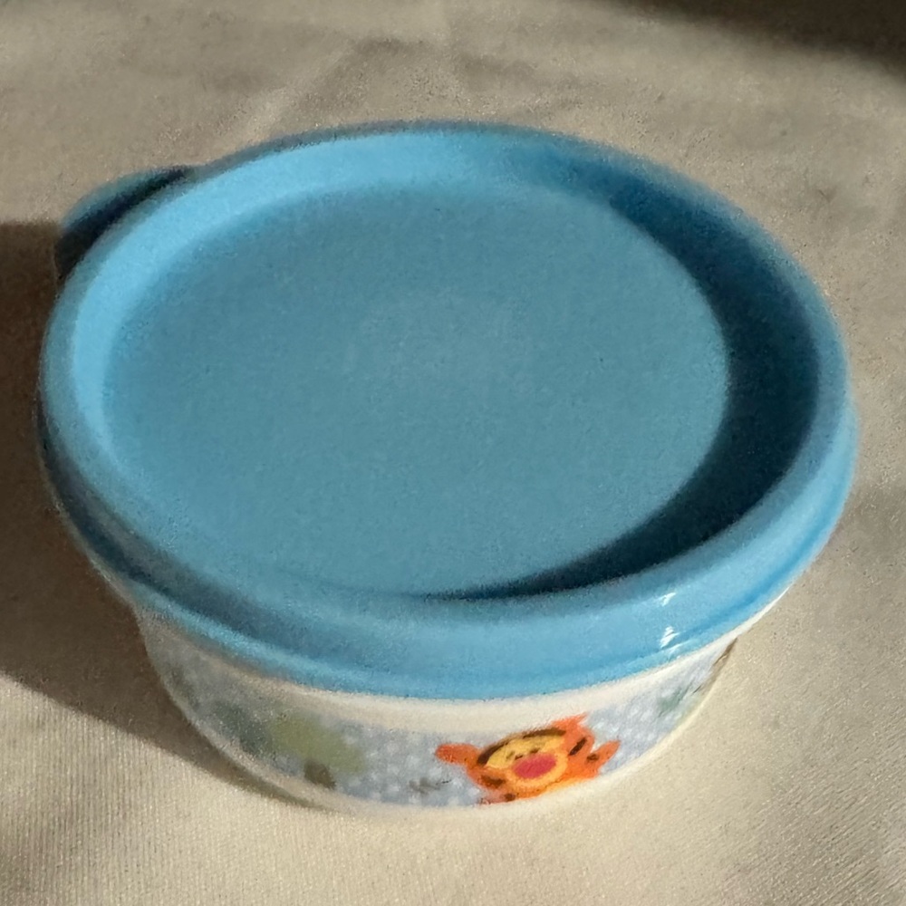 Tupperware Disney Tigger Snack Cup